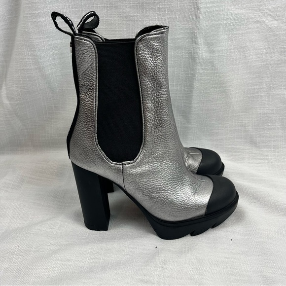 Love Moschino Silver Leather Boots - Picture 3 of 10